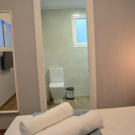 The Lucky Flats - B31 * Alicante